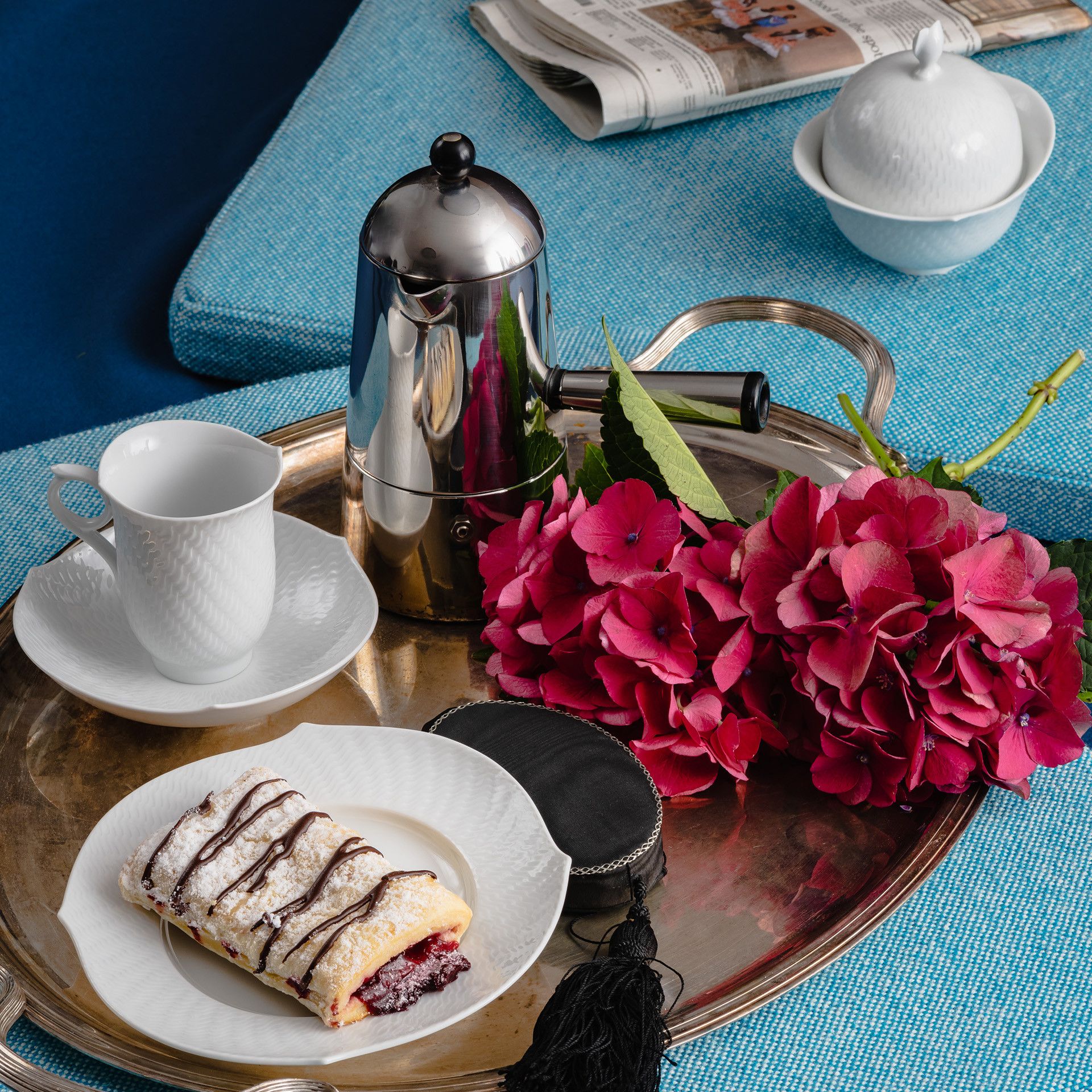 모카 컵 앤 소서