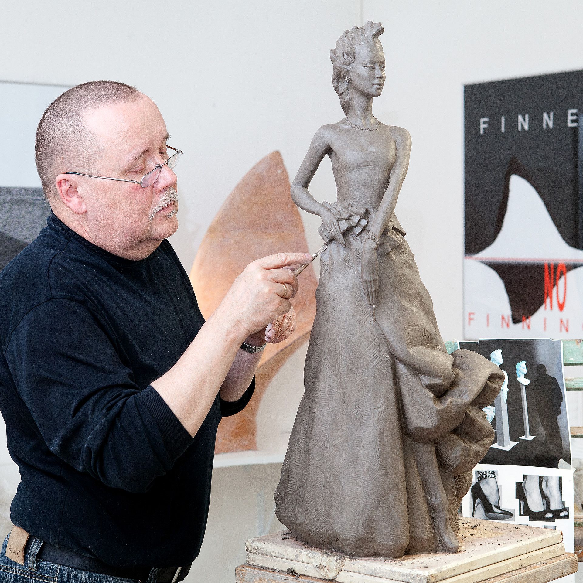 삭소니아 피규린