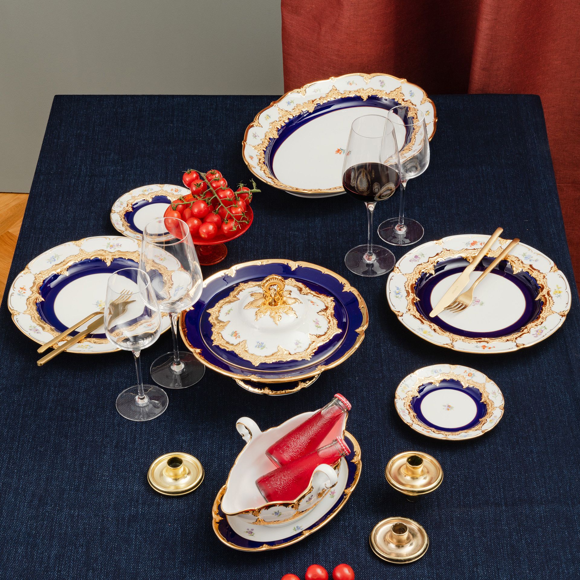 B-FORM 비폼 플라워 블루 디너 플레이트