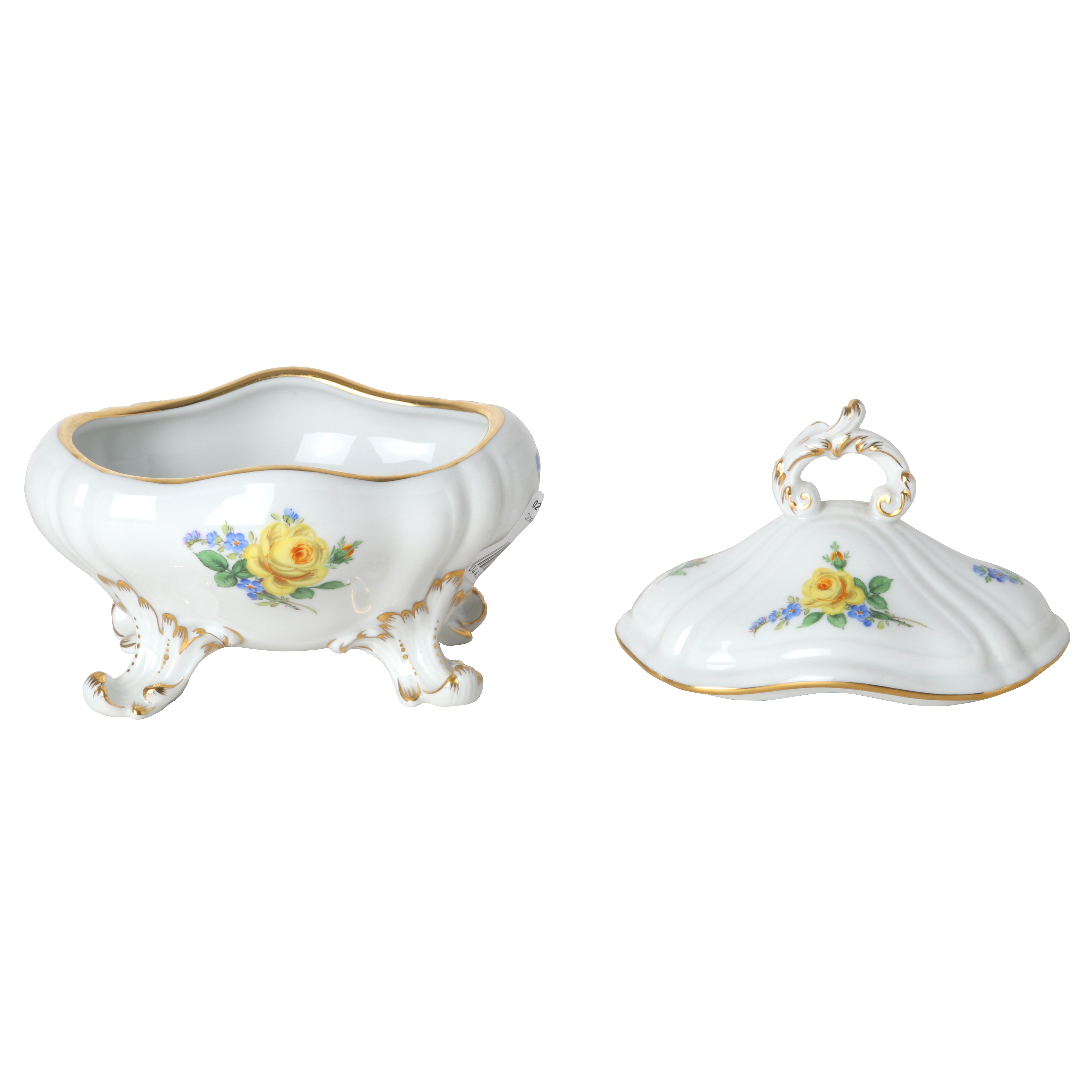 Tureen, Yellow rose and forget-me-nots, gold rim, 13 x 11cm