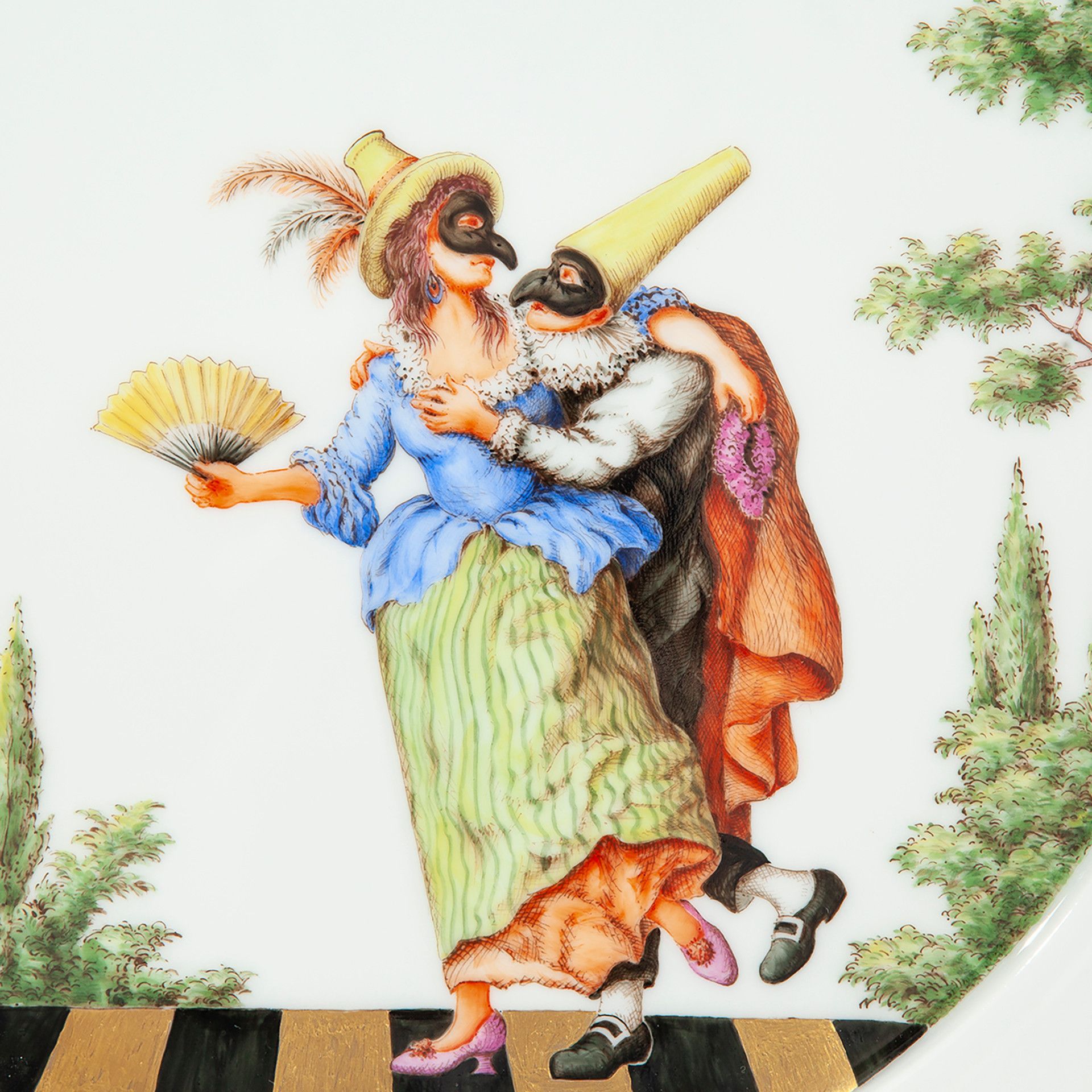 LIMITED EDITION 2021 WALL PLATE, SCENE OF COMMEDIA DELL' ARTE