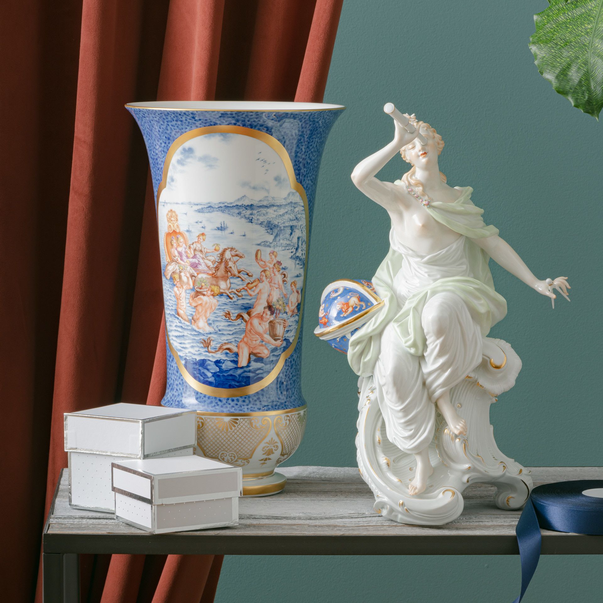 LIMITED MASTERWORKS 2021 VASE, GARDENS OF PARADISE