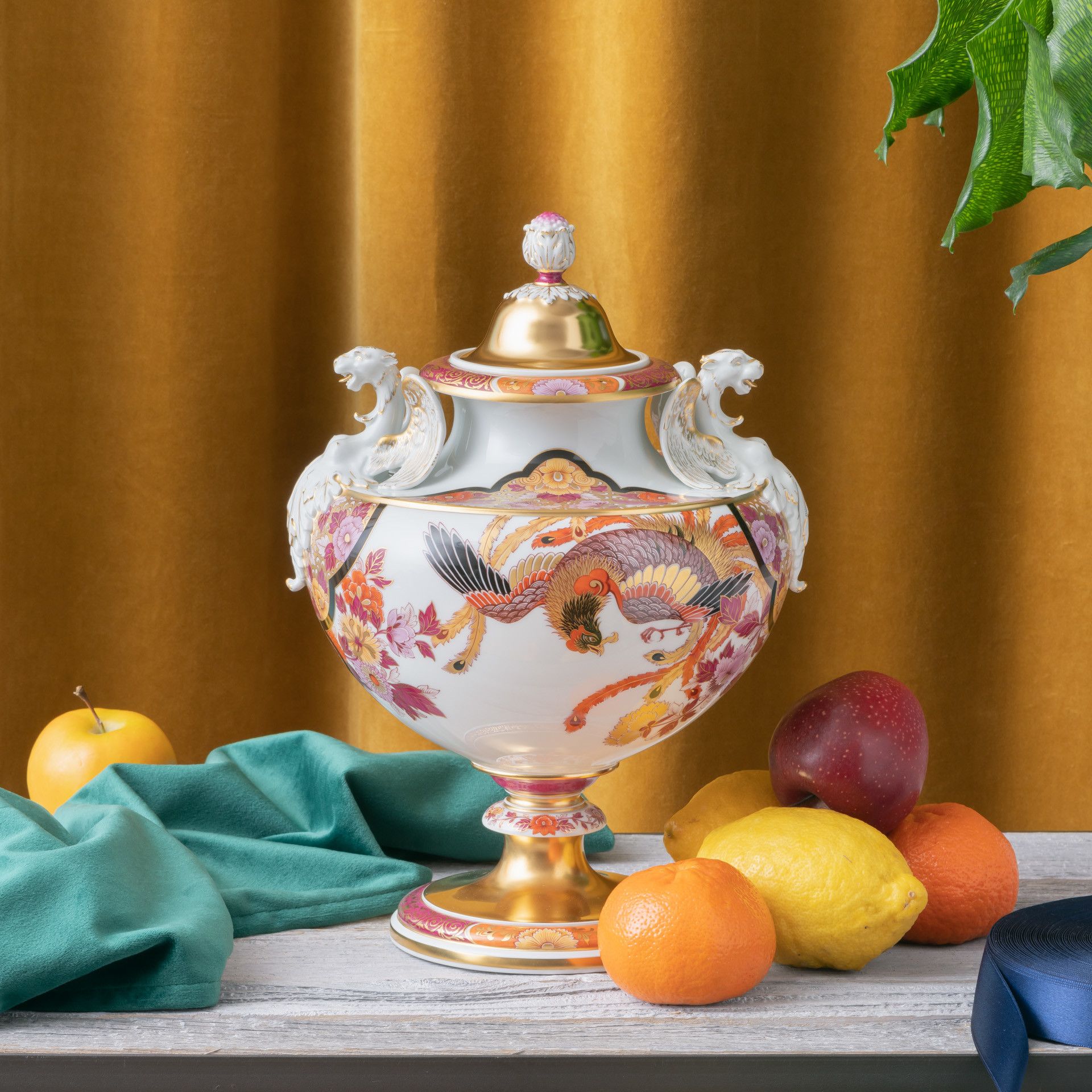 LIMITED MASTERWORKS 2021 VASE, DRAGON AND PHOENIX