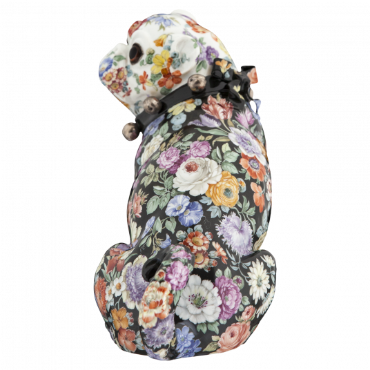 PUG WITH BELLS, FLORAL COMPOSITIONS, MEISSEN ATELIER, H 18 CM