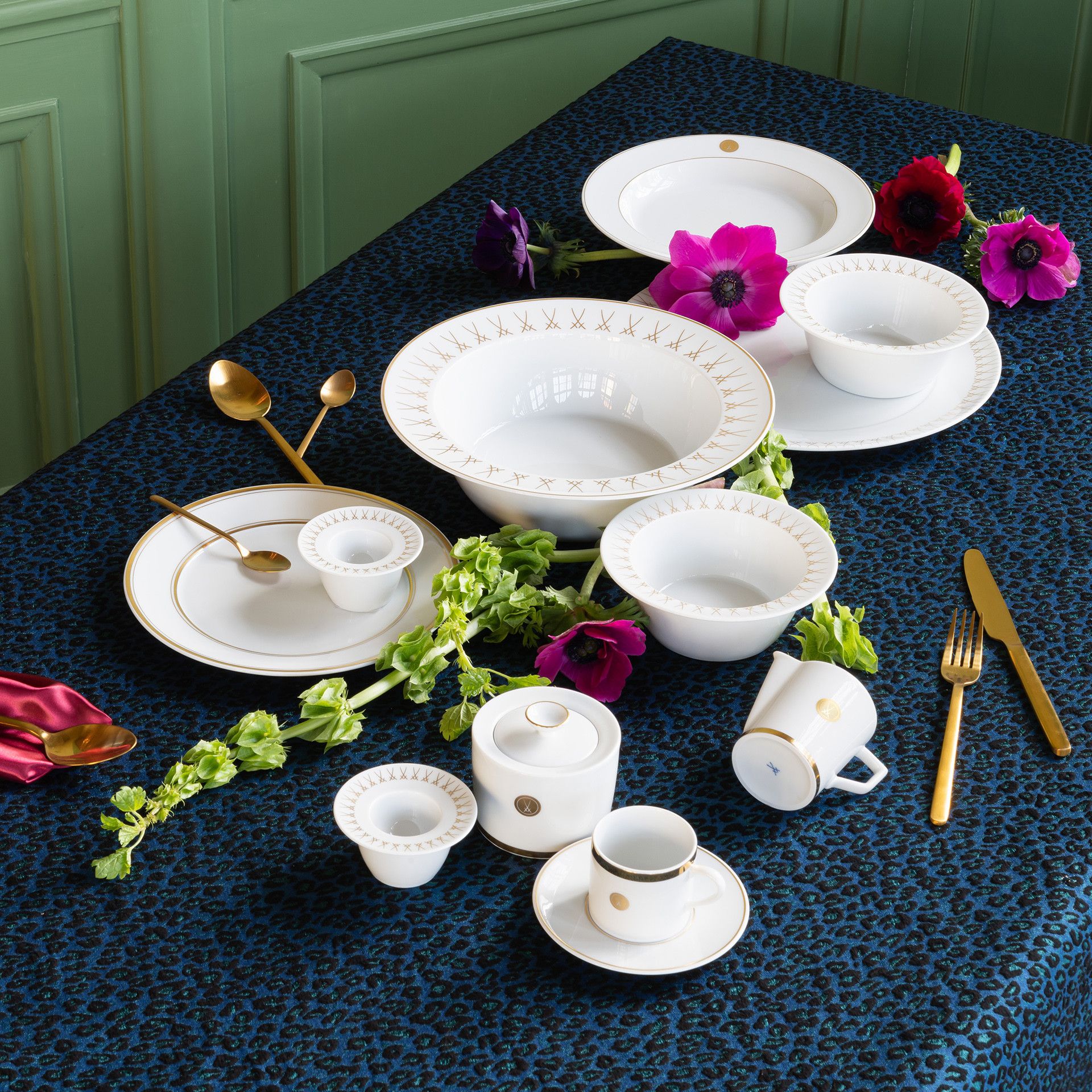 스워드 서비스 플레이트