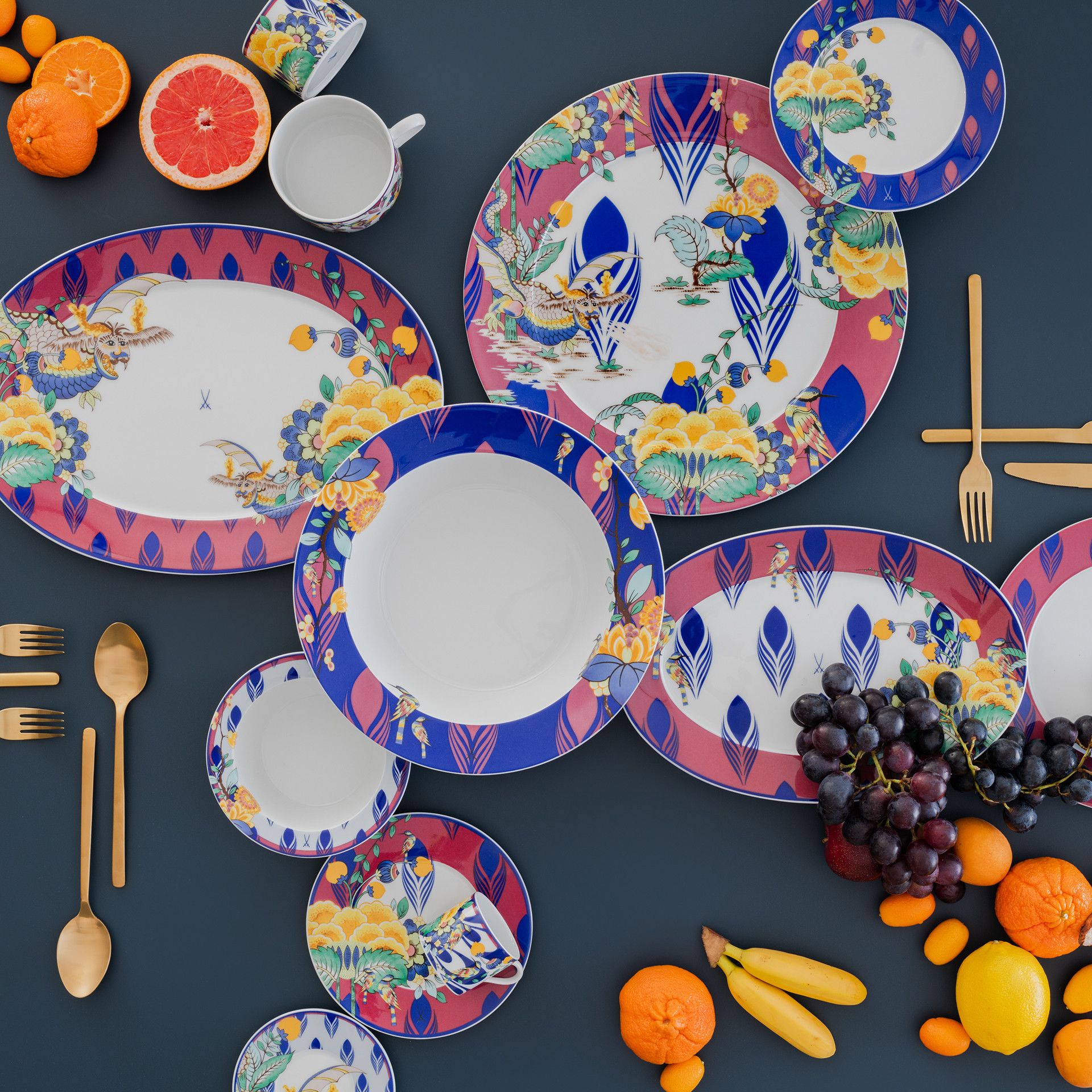 MEISSEN COLLAGE MYSTIC GARDEN PLATE SET 3PCS.