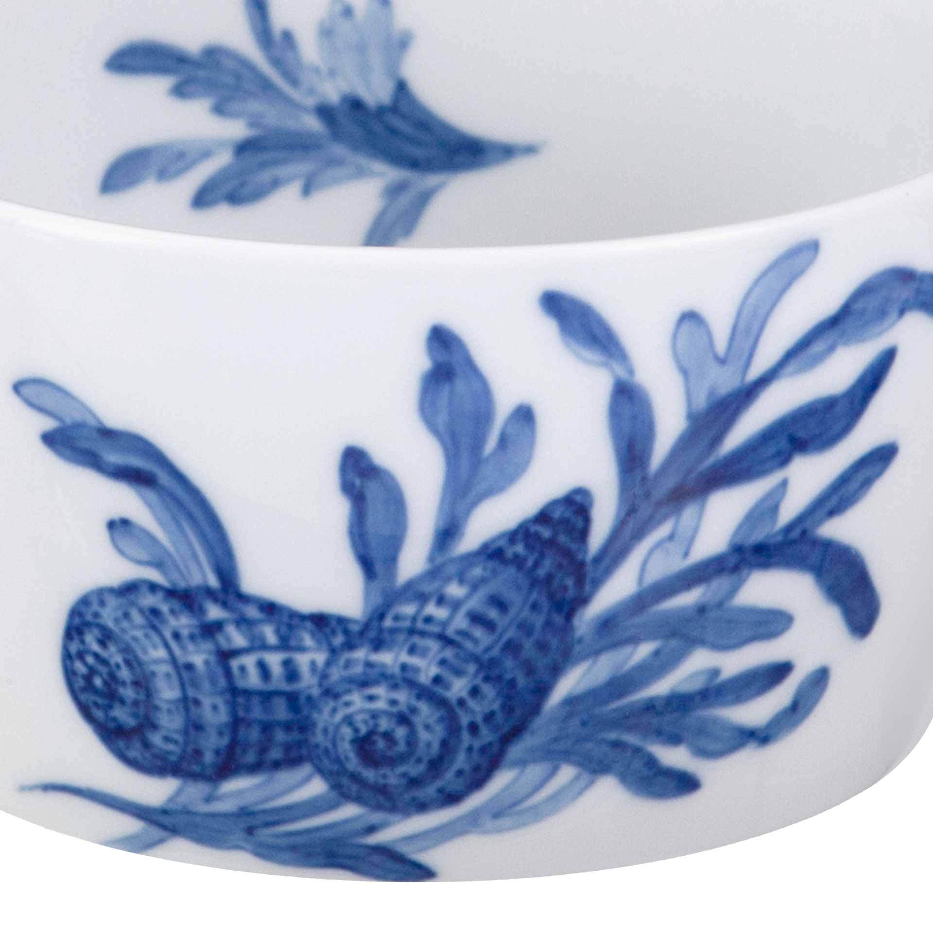 MEISSEN® COSMOPOLITAN BLUE TREASURES BOWL, SEA SHELL