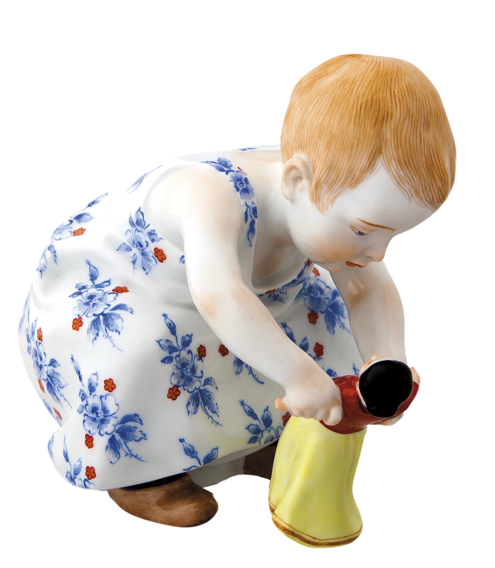 인형을 가지고 노는 아이 피규린