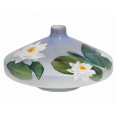 LIMITED MASTERWORKS 2019 VASE LILY POND