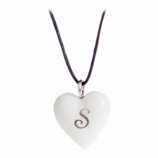 HEARTS MONOGRAM WITH 1 LETTER IN PLATINUM