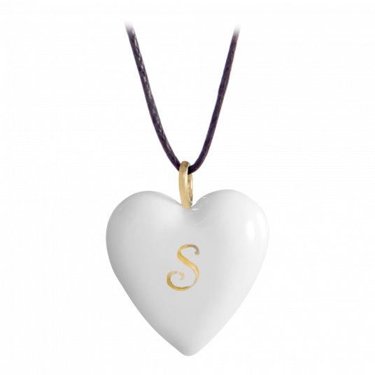 HEARTS MONOGRAM WITH 1 LETTER IN GOLD