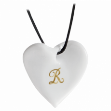 HEARTS MONOGRAM WITH 1 LETTER IN GOLD