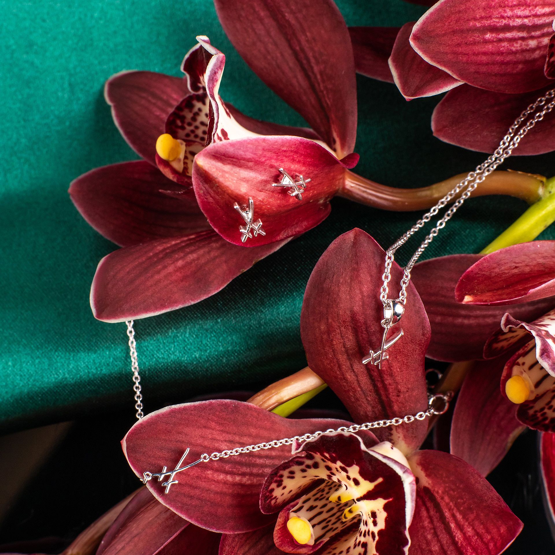 1722 스워드 베이직 목걸이 (실버)